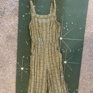 Girls romper with pockets